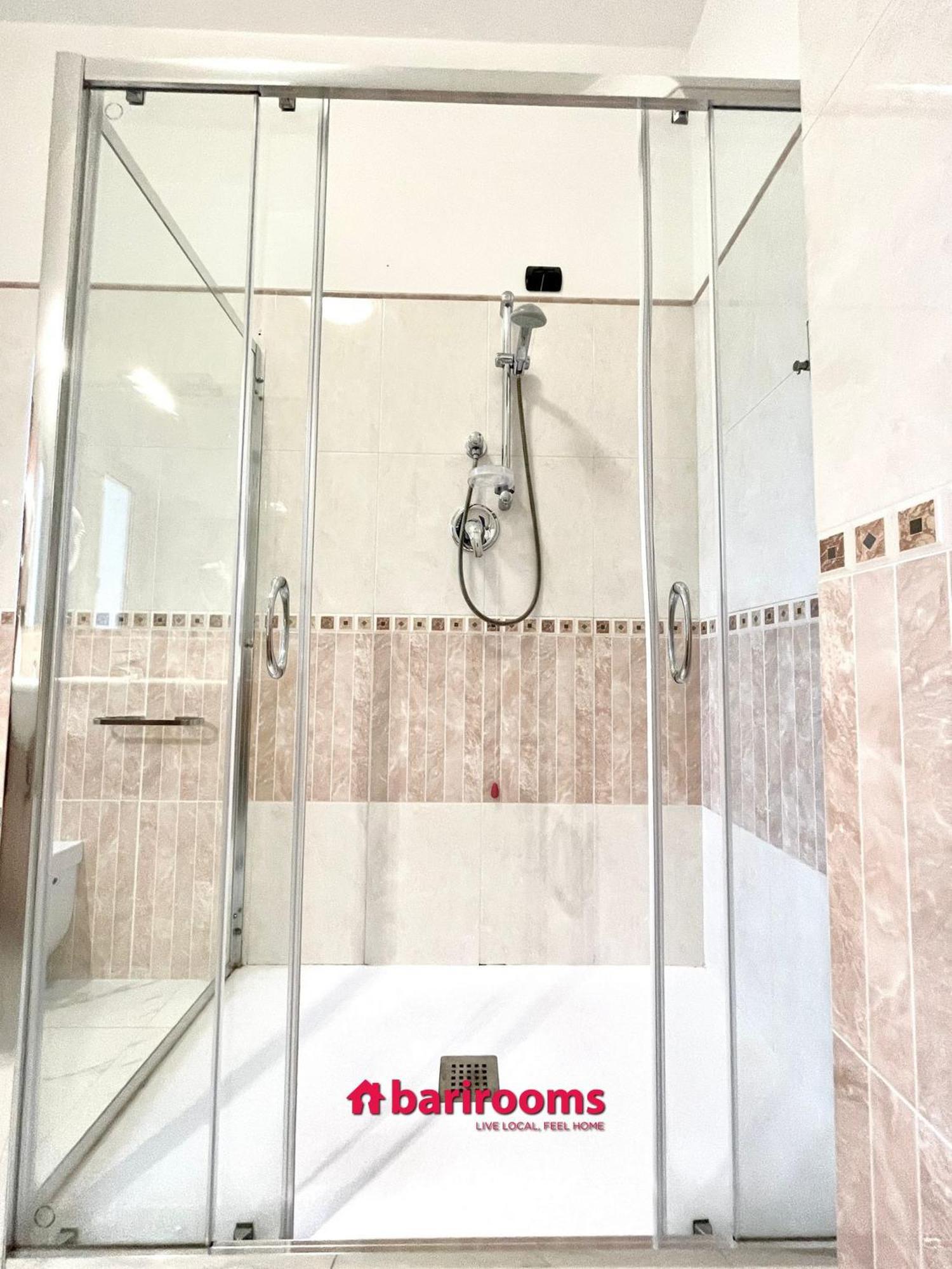 Barirooms Piccinni Kültér fotó
